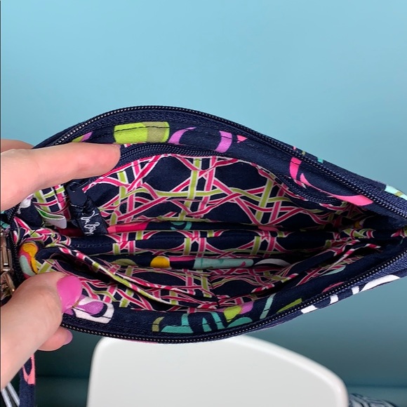NWT Vera Bradley Wristlet - Breast Cancer Print - Picture 3 of 3